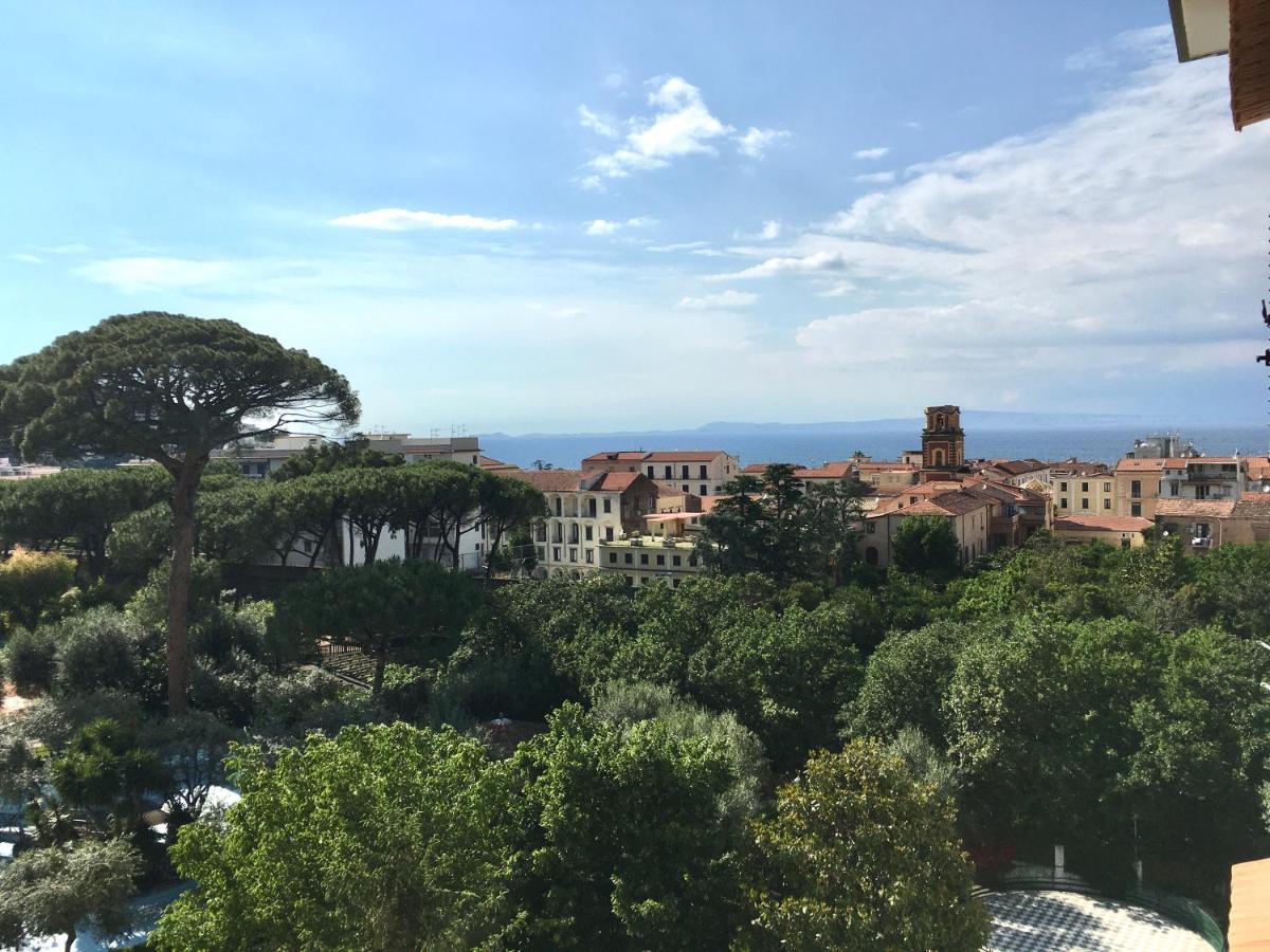Virginia'S Guest House Sorrento Exteriör bild